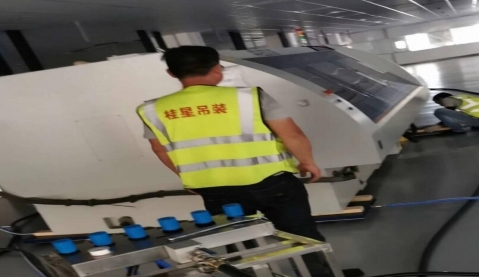 揭秘悬浮气垫搬运车：精密仪器搬运的守护神